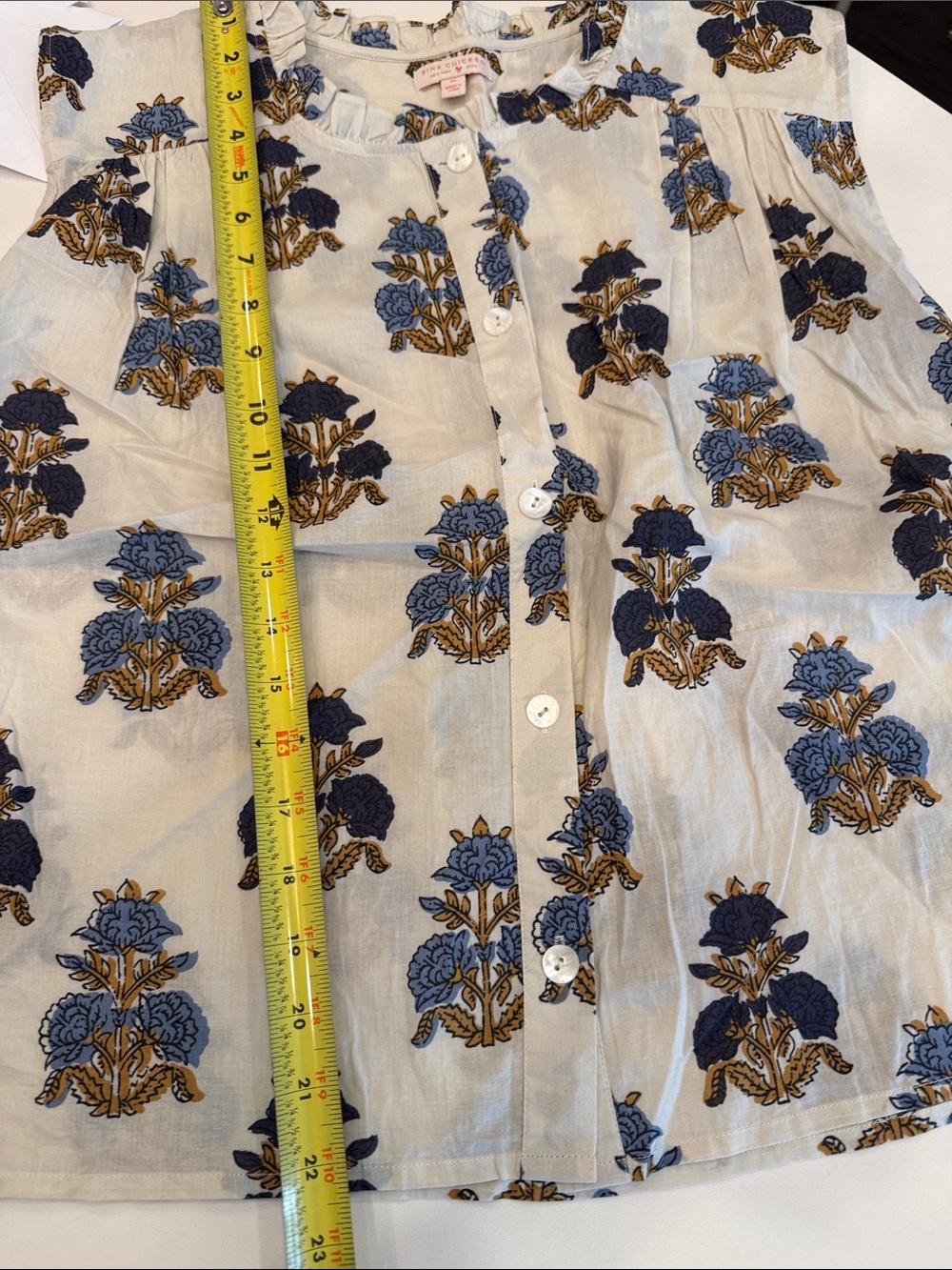 Pink Chicken Cream Floral Button-Front Sleeveless Blouse - Picture 8 of 8